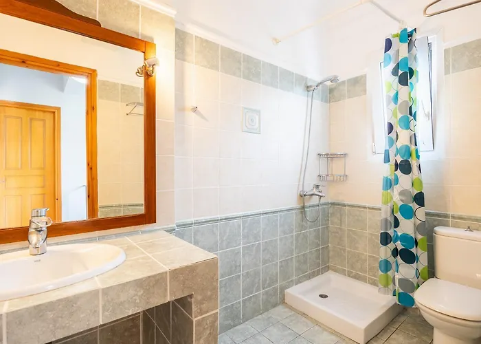 Olga كاتيليوس