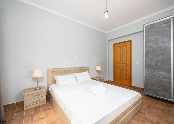 Olga فيلة كاتيليوس